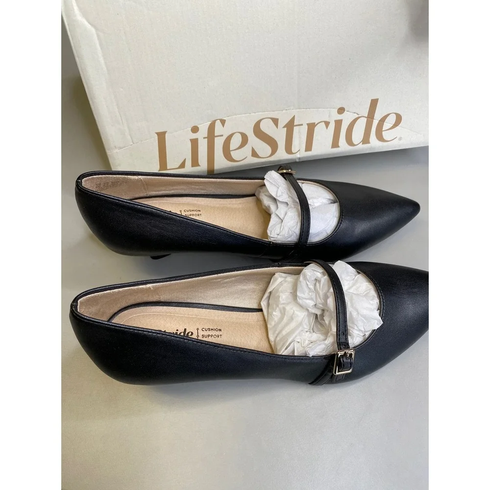 LifeStride Madelyn Black Mary Jane Kitten Heel Pumps Pointed Toe Womens 7.5 M